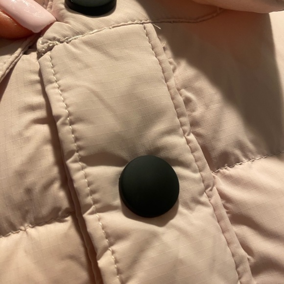 Obermeyer Down Explorer Shirt Jacket Cement Beige NEW small men’s, medium women - Picture 7 of 16